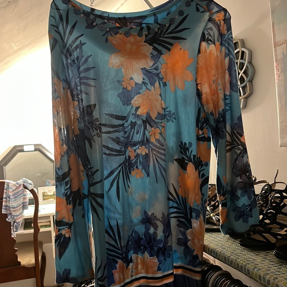 Flowered shirt